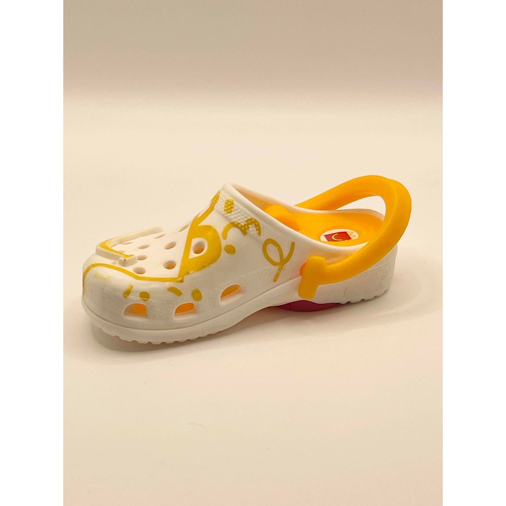 McDonalds Happy Meal Crocs Toy Keychain White‎ Yellow Mini Clog Collectible - Picture 3 of 8